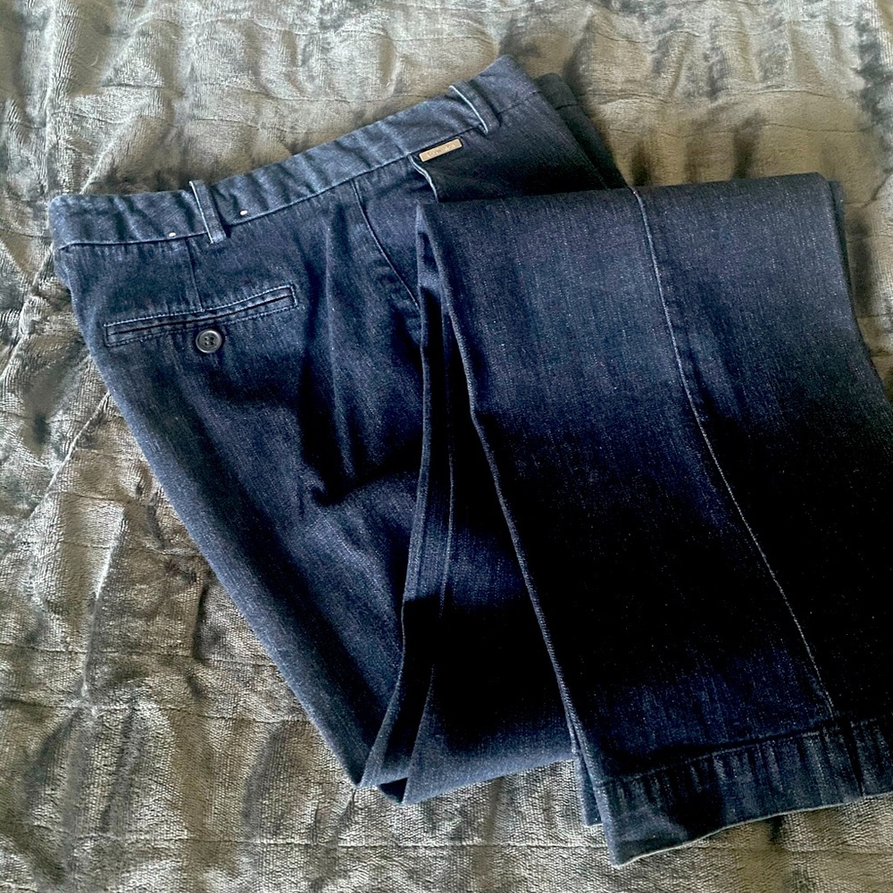 ⭐️⭐️Calvin Klein Women’s Straight Leg Jeans Size 6